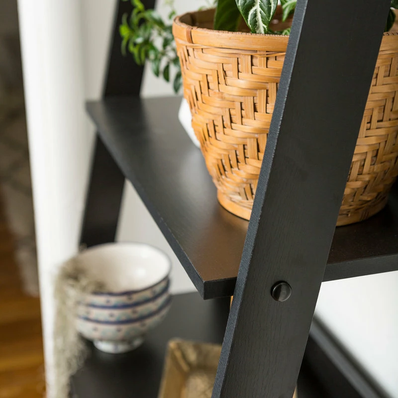 Best reviews of ๐ฏ Walker Edison 55" Wood Ladder Bookshelf, Black โ๏ธ - Image 4